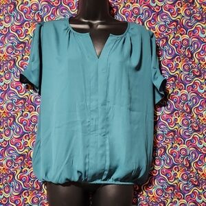 Green Short Sleeve Blouse